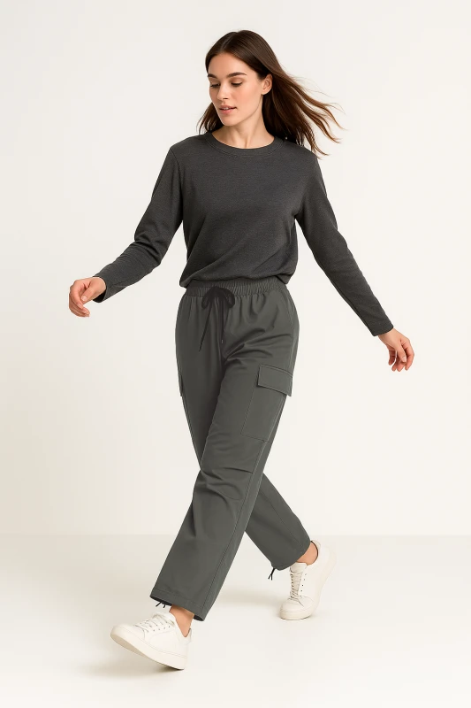 JOGGER CARGO GRIS PARA ACAMPAR CON CINTURA ELASTICA